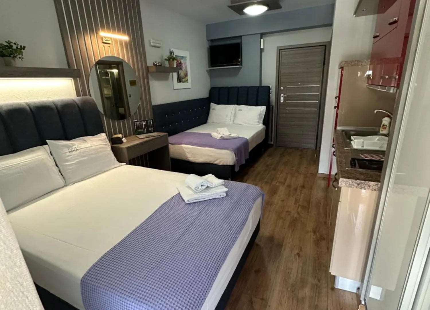 Avra Comfort Rooms - Family Nea Poteidaia